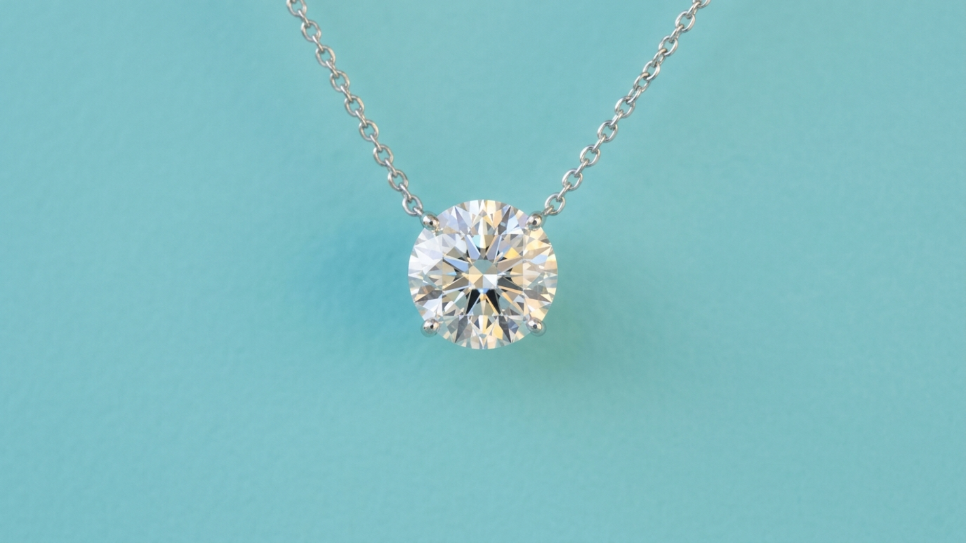 Tiffany × 로블록스 NFT 펜던트 드롭